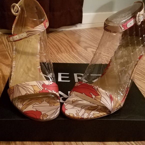 Naturalizer Kinsley papaya print heel 10.5 - Picture 2 of 6